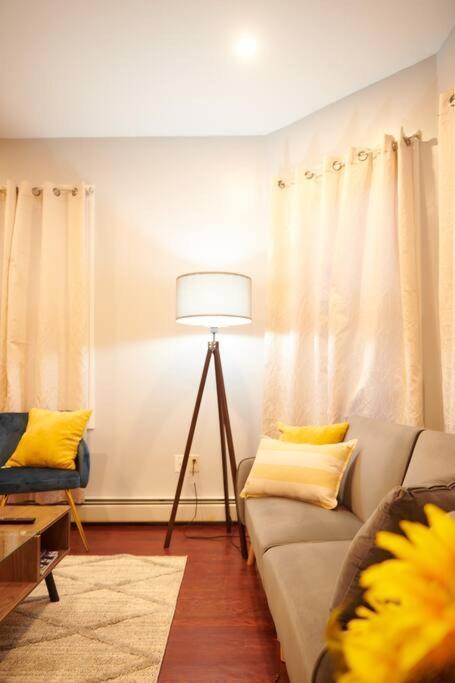 Cozy Apartment 2Nd 10Min Walk Downtown And City View Providence Buitenkant foto
